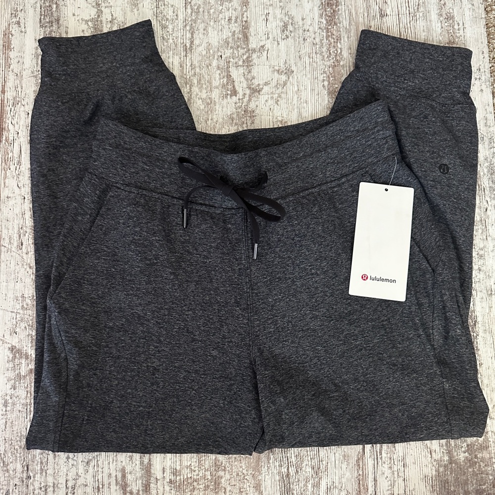 NWT lululemon athletica Ready to Rulu Jogger Crop Heathered Grey - Picture 5 of 8
